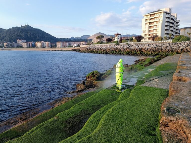 Preparación temporada playas 2025