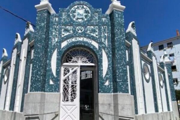 Apertura proceso licitación once puestos vacantes en el Mercado de Abastos