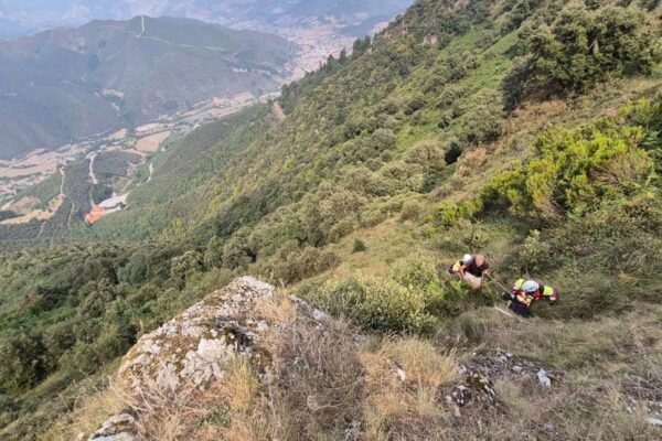 Rescate de senderista en La Viorna tras caminata de 4 horas