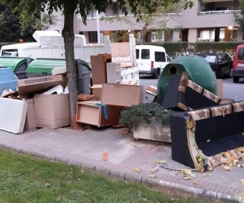 Suspensión del Servicio de Recogida de Voluminosos, 6 de diciembre ( Día de la Constitución)